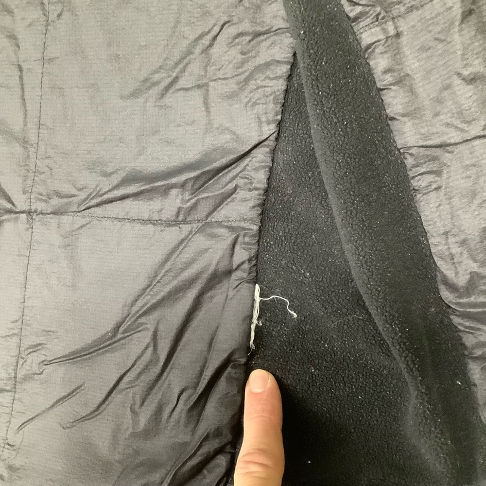 Arc’teryx Atom Lt Vest Sz Medium Black-Flaw - Picture 10 of 11
